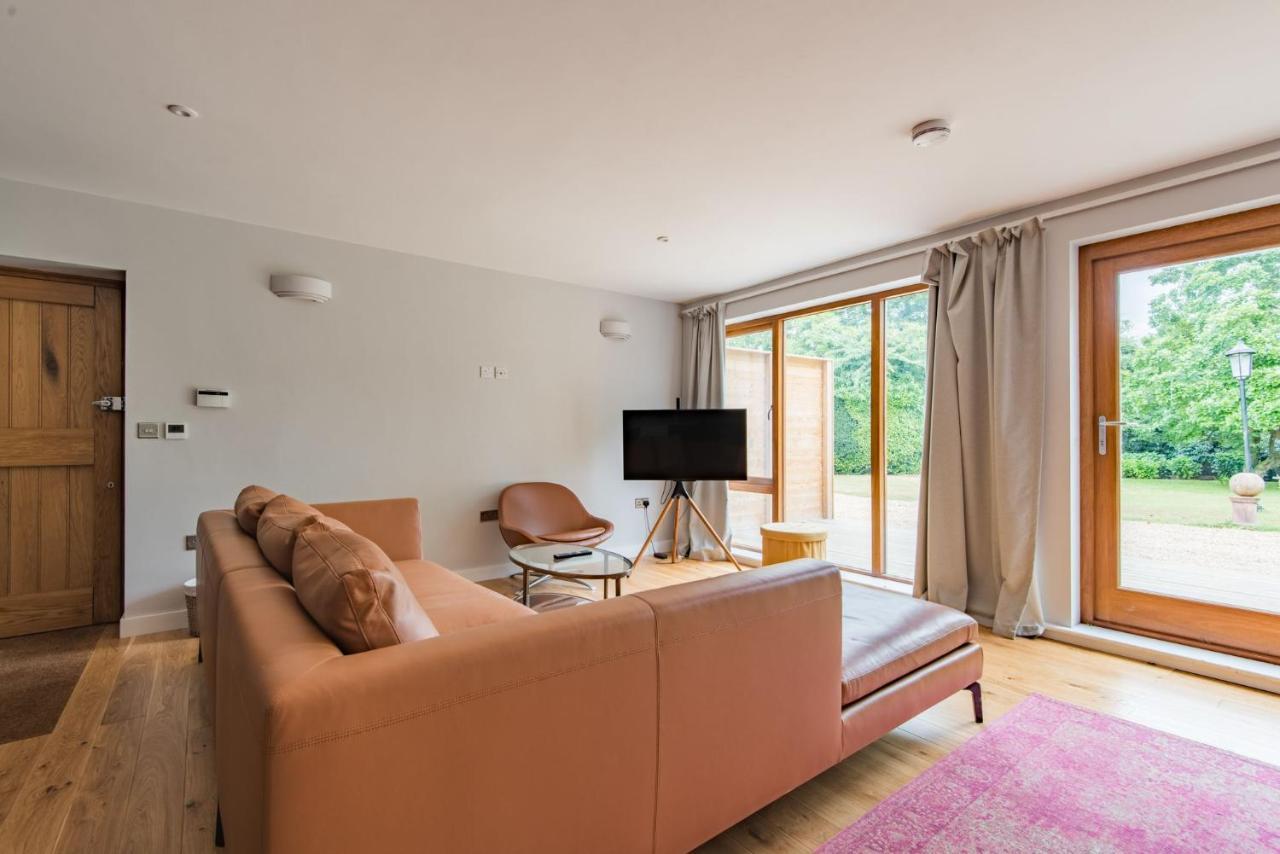 Bacchus By Bloom Stays Canterbury Exteriör bild